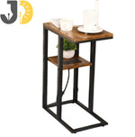 Load image into Gallery viewer, طاولة جانبية خشبية معدنية مع منافذ شحن USB بجانب الأريكة
Wood and metal side table with built-in USB charging ports beside sofa
