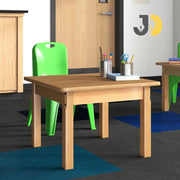 طاولة خشبية للأطفال للتعلم والأنشطة في غرفة دراسة – Wooden kids learning and activity table in classroom setting